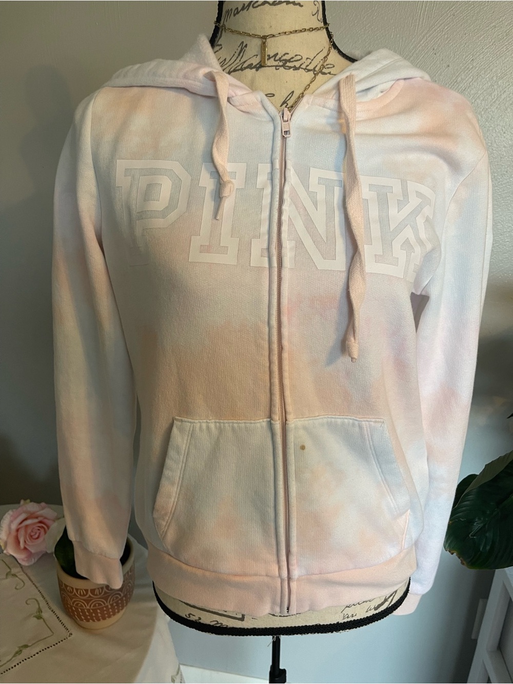 PINK Victoria’s Secret Tie Dye Zip Hoodie Small Pastel Fleece Y2K Cozy Lounge
